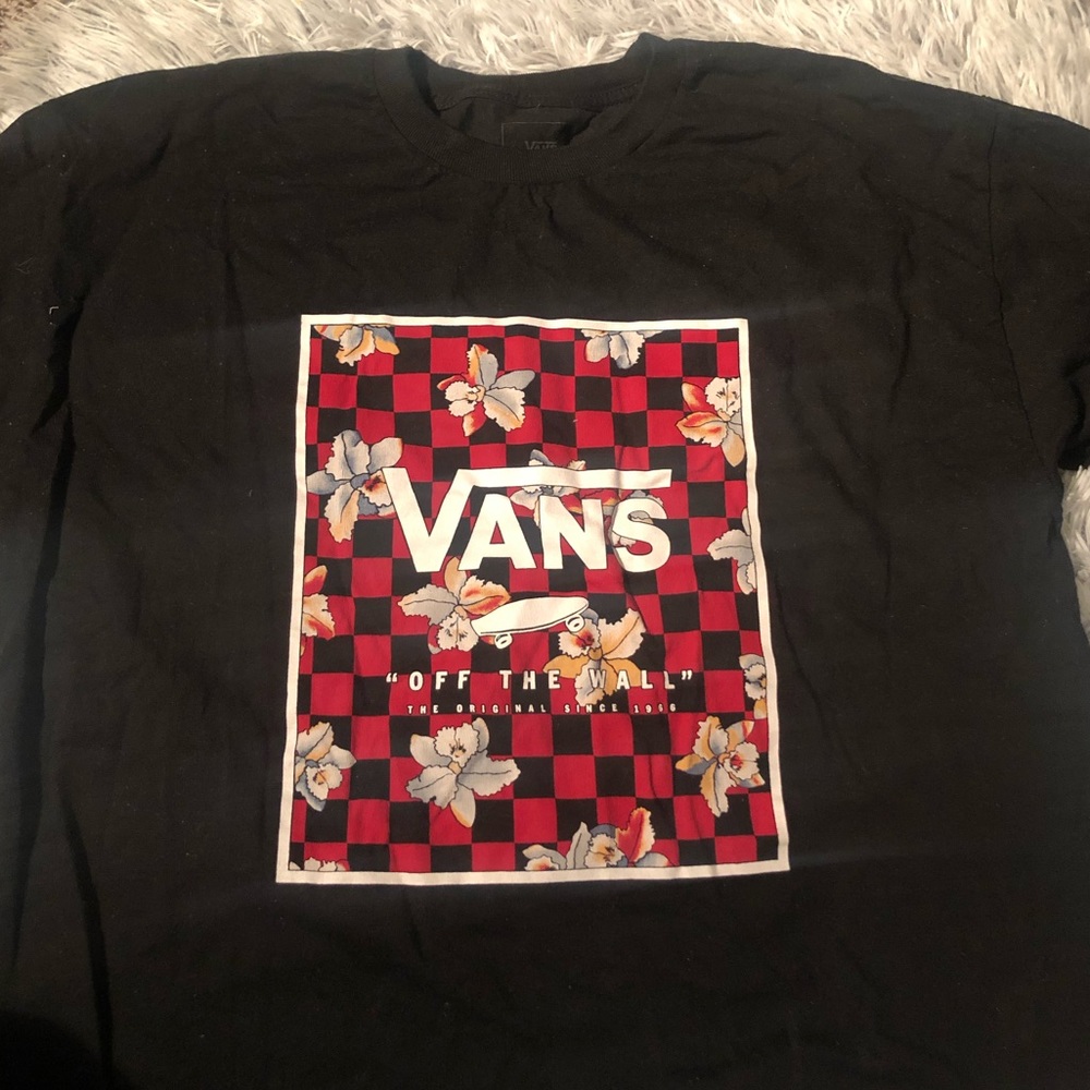 Vans short sleeve T-shirt.